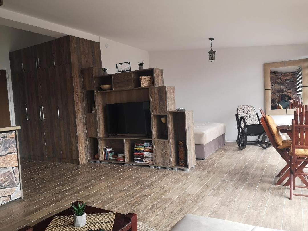 Laki Apartman Zaovine Zewnętrze zdjęcie