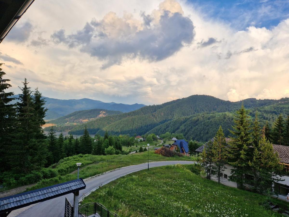 Laki Apartman Zaovine Zewnętrze zdjęcie